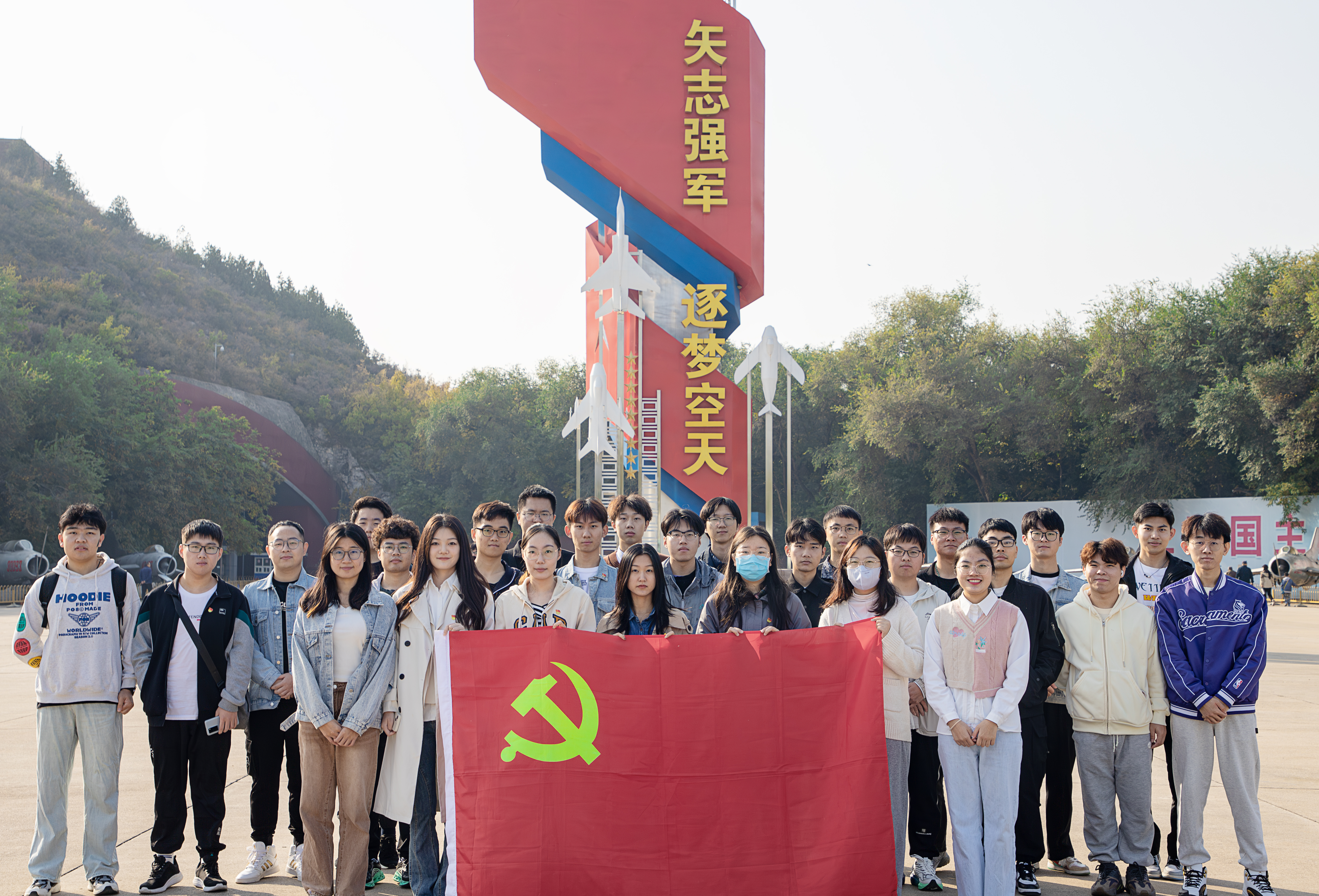 f7b7ef1968b4abe4c9732436cefd2fbe.jpg